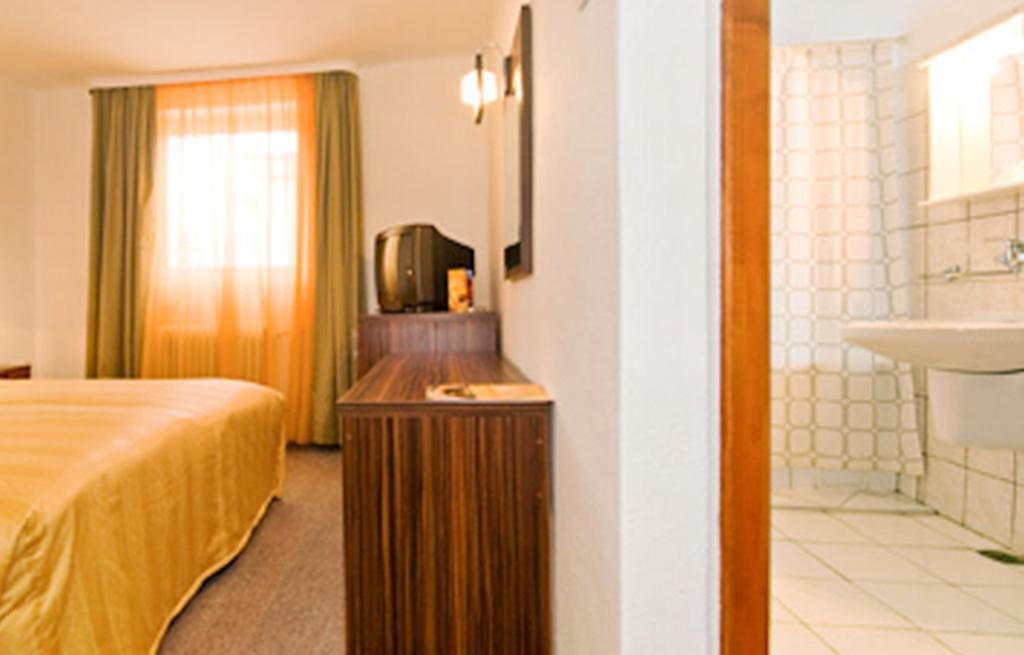 Hotel Rex Sighişoara Habitación foto